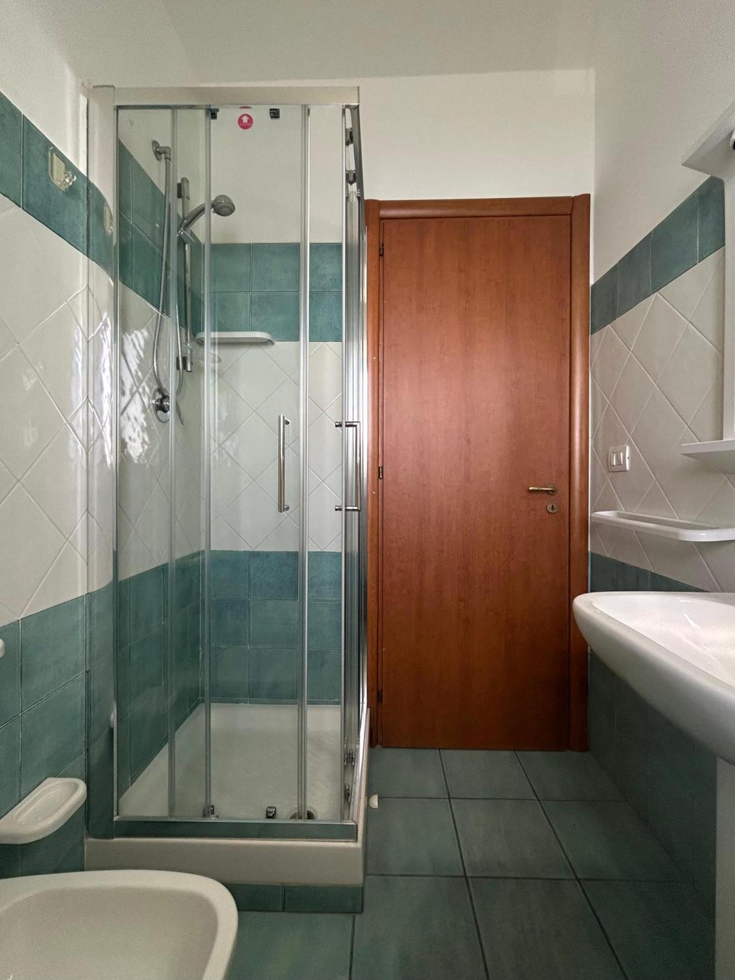 Casa Vacanze E B&B Oltremare Marina di Camerota Esterno foto